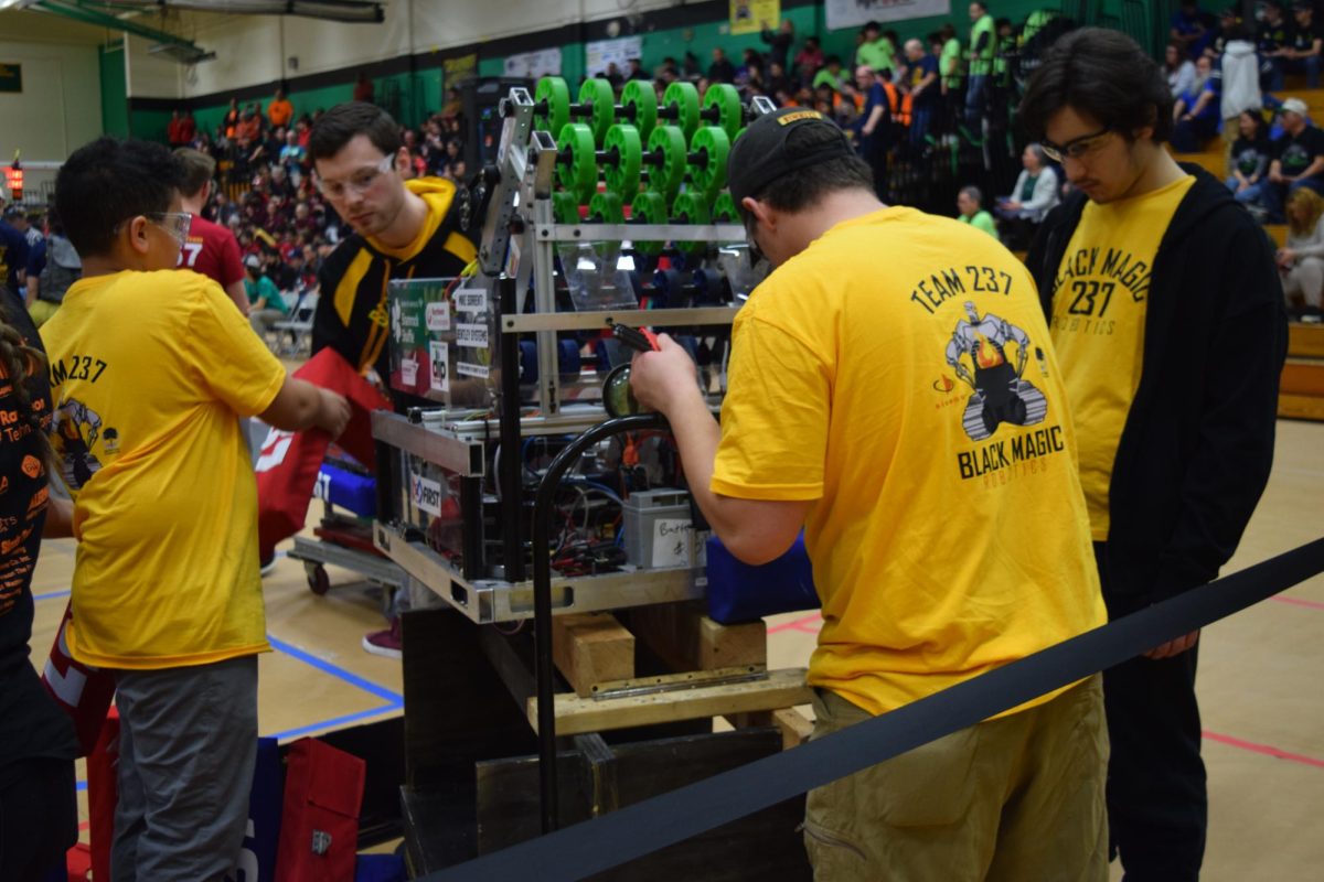 The Robotics Teams First Competition of the Season